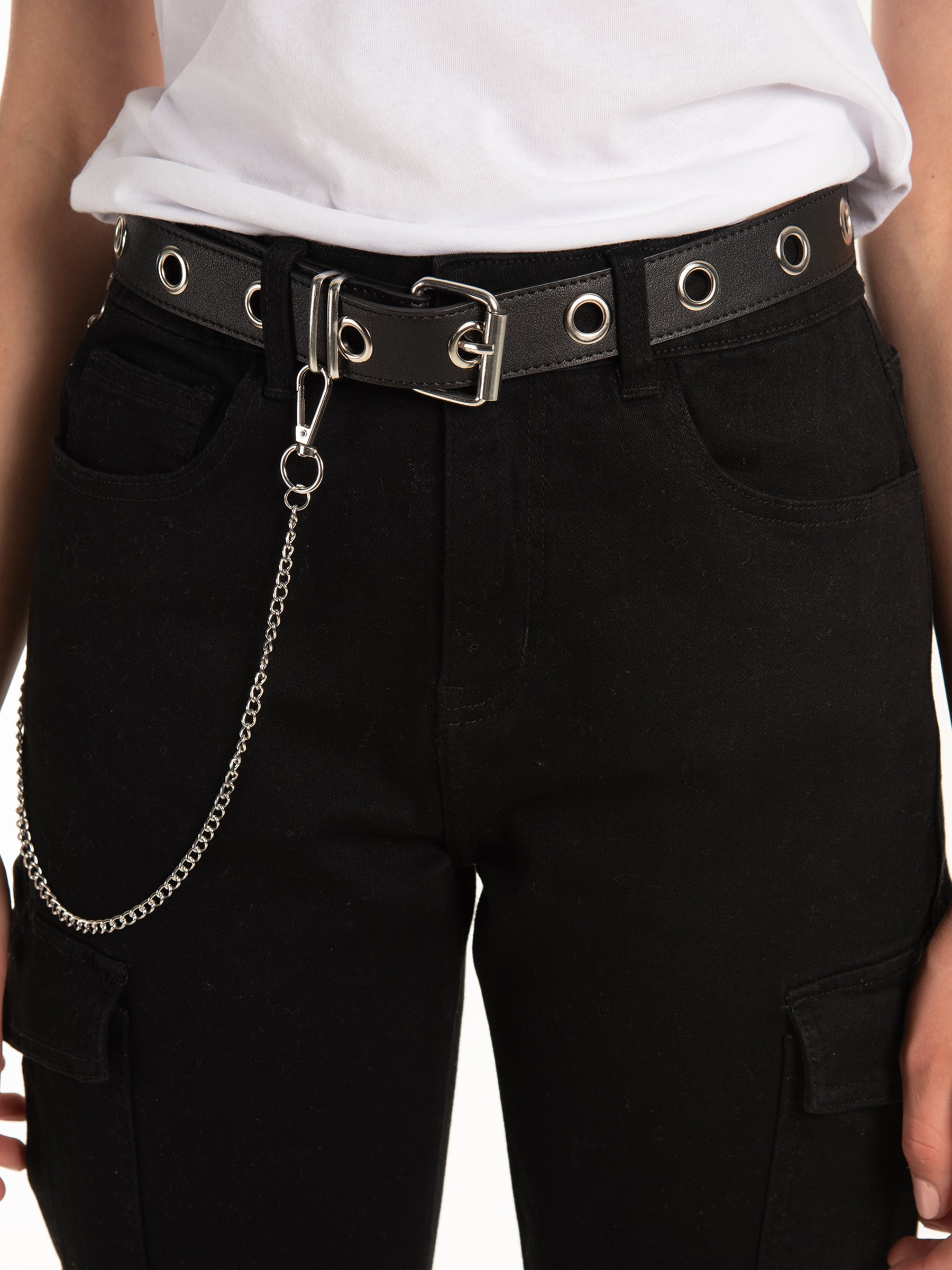 Belt with eyelets and chain | GATE