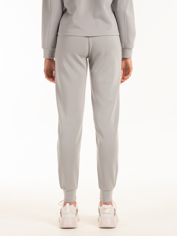 Basic sweatpants with pockets