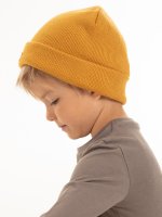 Jednofarebná chlapčenská čiapka