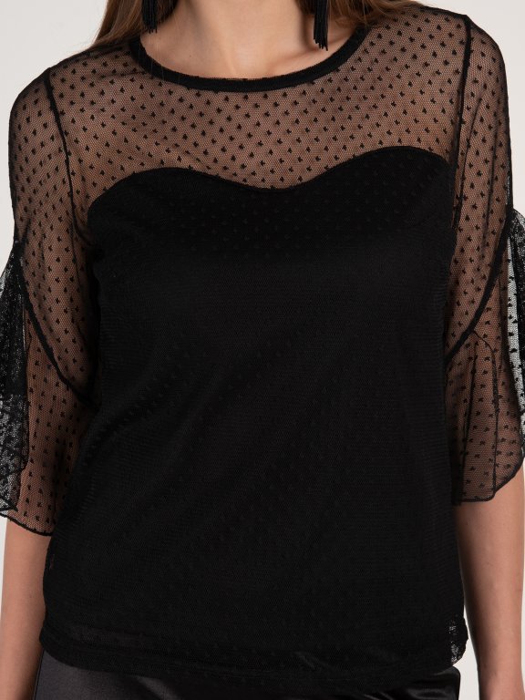 Combined top with lace