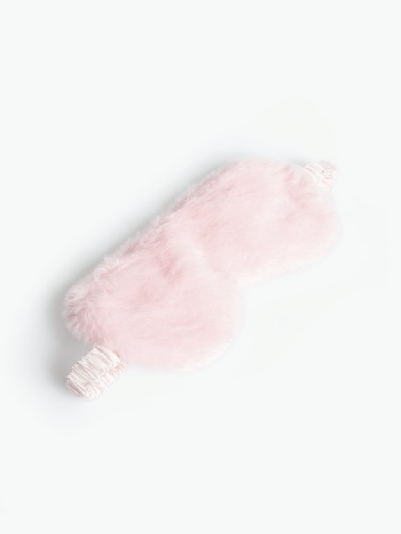 Faux fur sleeping mask with satin back part