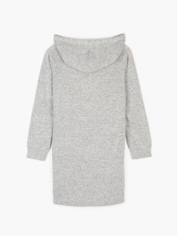 Knitted dress with side pockets