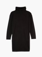 Rollneck knitted dress
