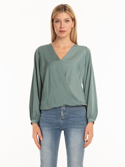 Wrapped long sleeve blouse