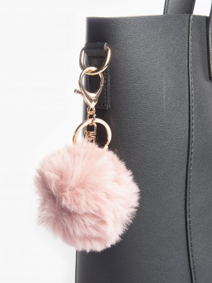 Pompom key ring with snowflake pendant
