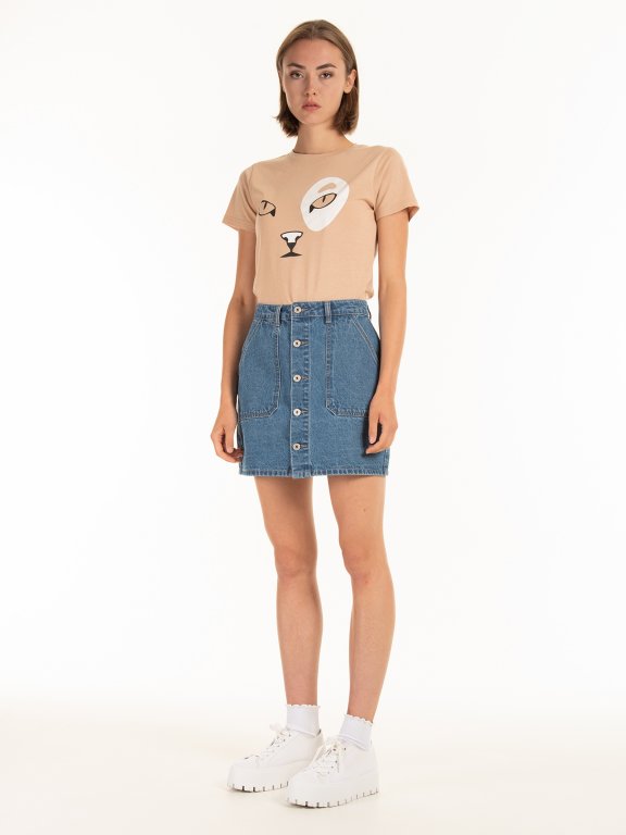 Bavlněné dívčí tričko s krátkým rukávem, kulatým výstřihem a potiskem