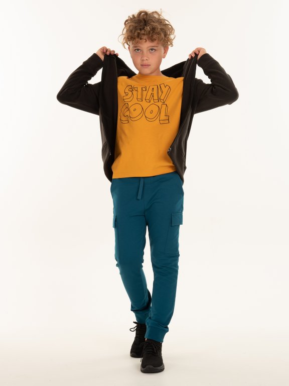 Bavlnené chlapčenské tričko s krátkym rukávom, okrúhlym výstrihom a nápisom