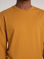 Tricou de bărbați de bază, din jersey slim fit, cu mâneci lungi