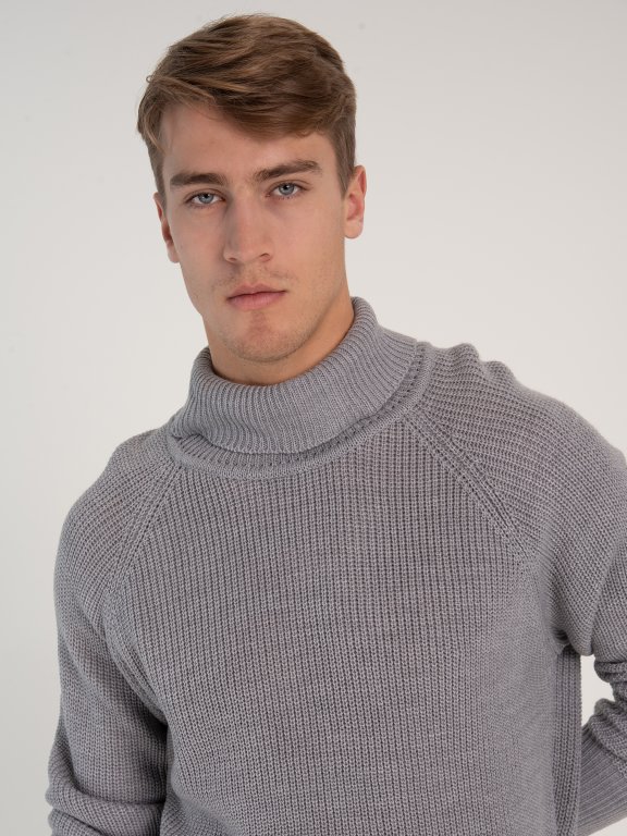 Ribbed rollneck pullover