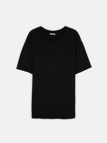 Plus size longline basic cotton t-shirt with short sleeves