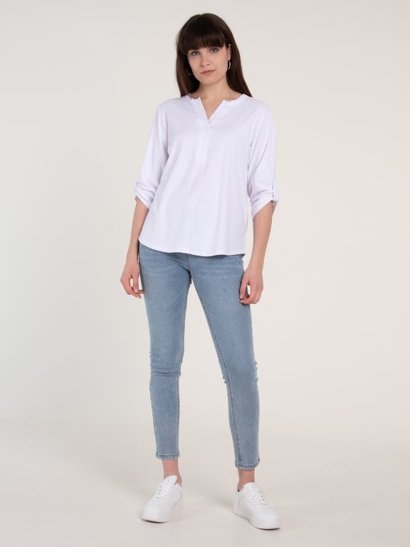 Ribbed top with buttons