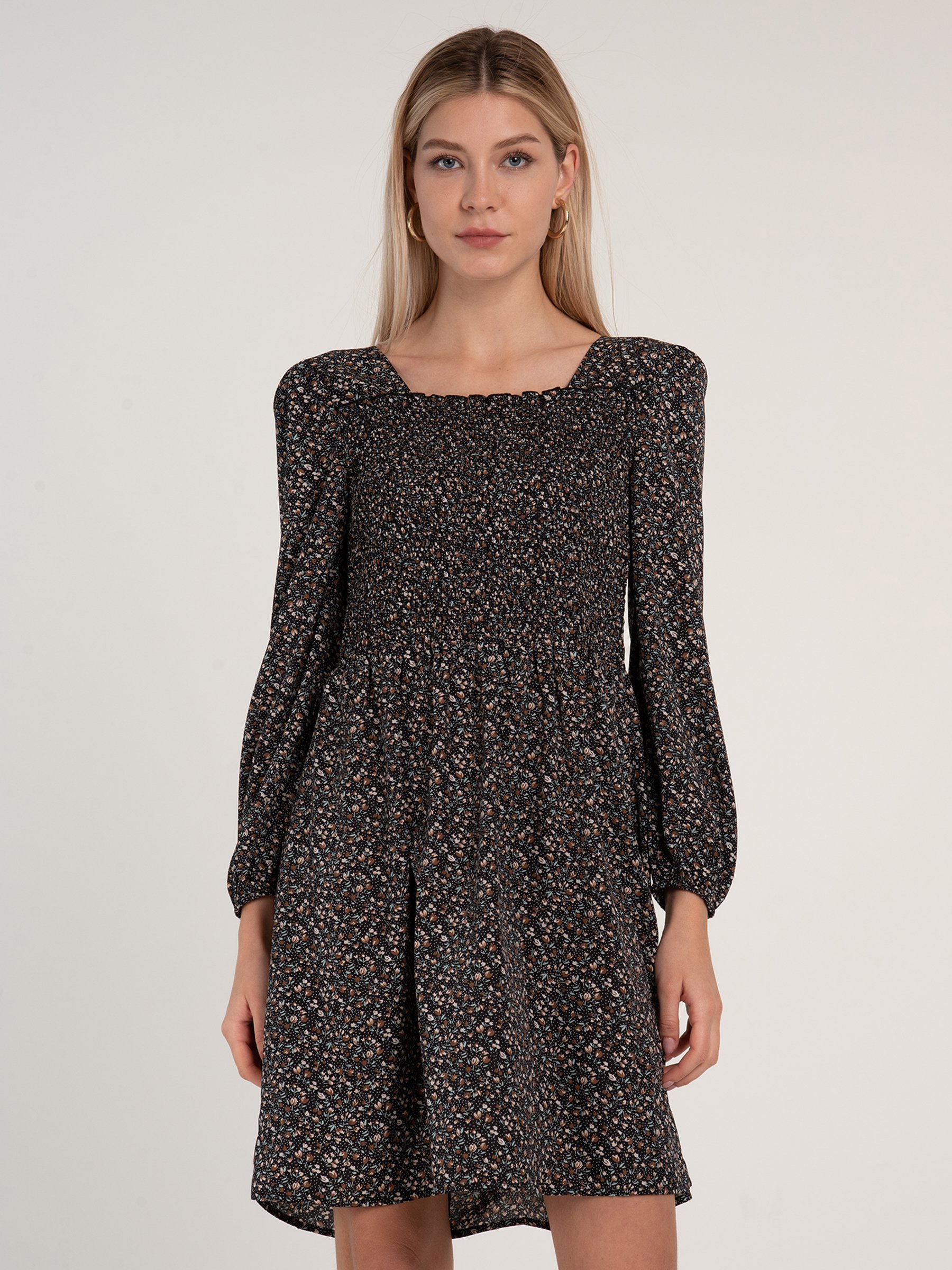 Long sleeve gathered top floral dress ...
