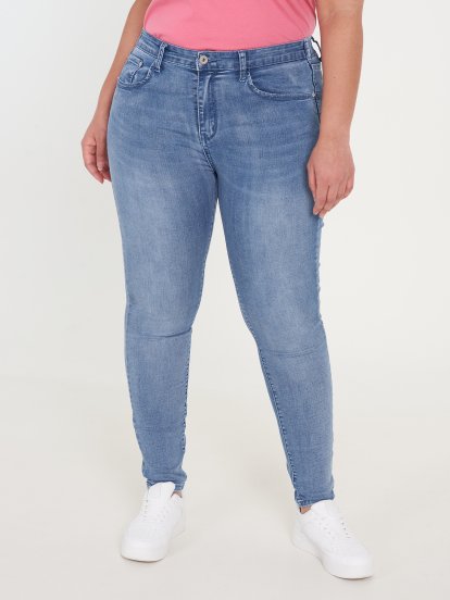 Plus size skinny jeans with rubber waistband