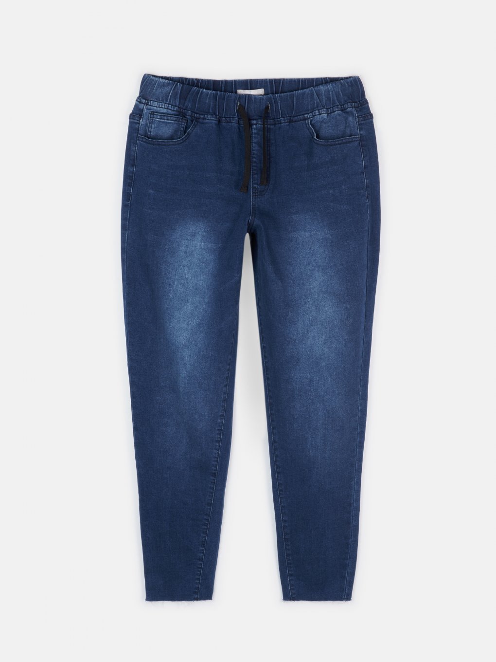 Niebieskie dżinsy o znoszonym wyglądzie z elastycznym paskiem