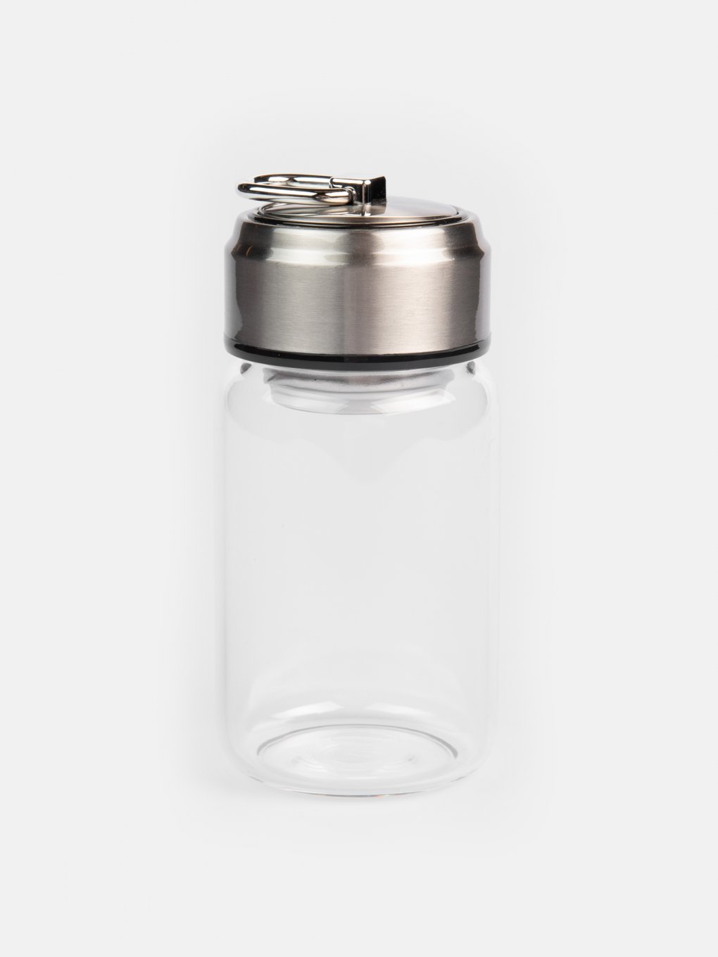 Glass bottle with strainer