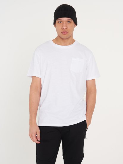 Základné bavlnené basic tričko s náprsným vreckom pánske