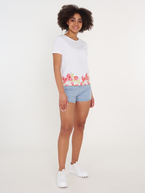 Cotton t-shirt with floral print