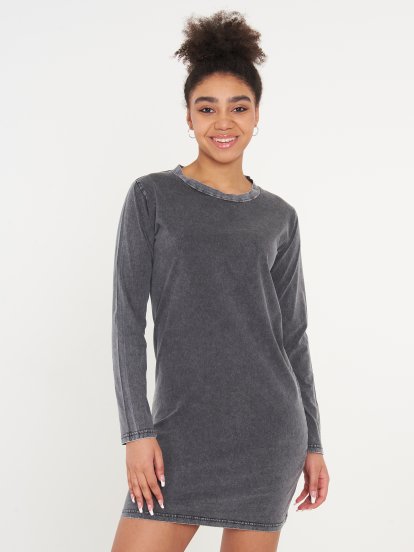 Cotton t-shirt long sleeve dress with wash