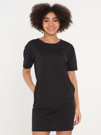 Basic cotton t-shirt dress with pockets
