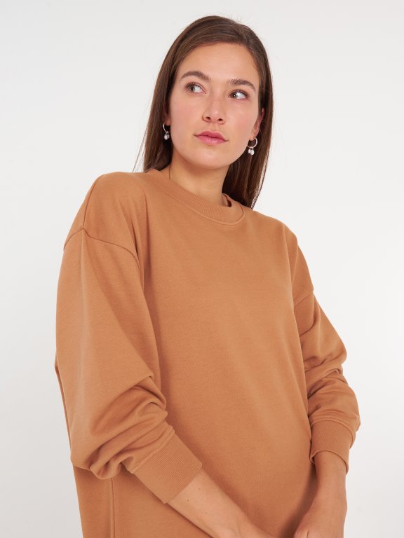 Hosszú basic női pulóver