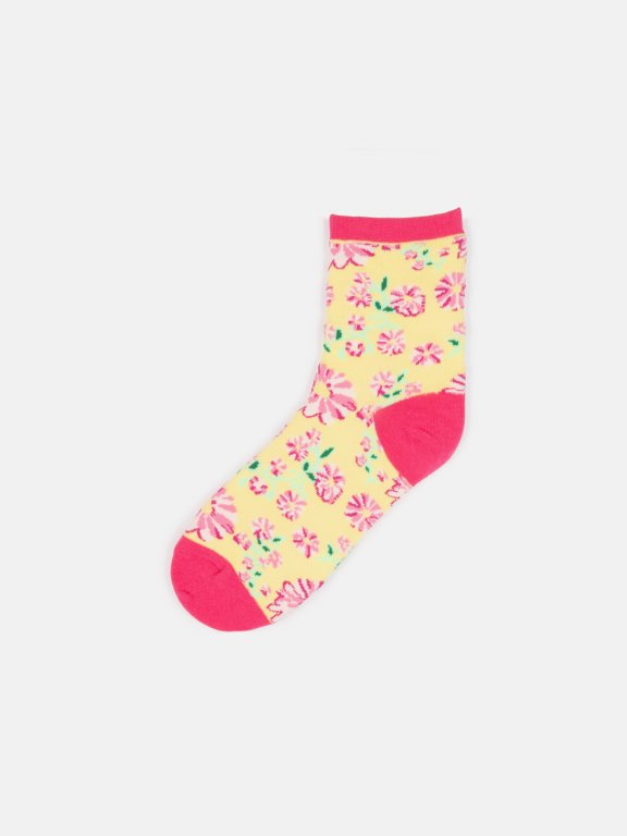 Flower pattern crew socks