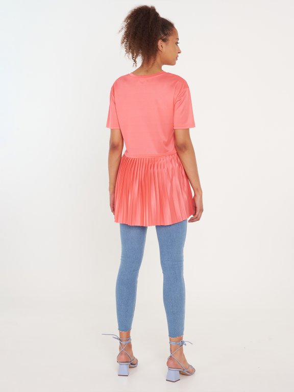 Top with pleated hem