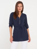 Basic viscose blouse with zipper