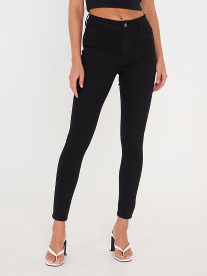 Základné basic skinny džínsy dámske