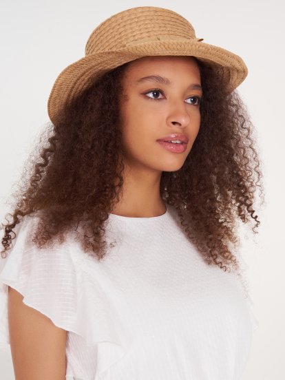 Boater straw hat with bow