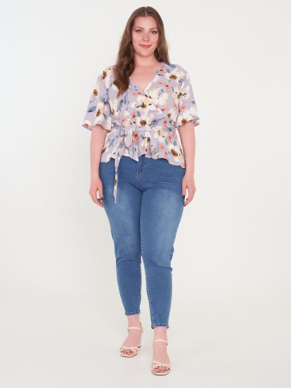 Plus size floral print blouse with belt