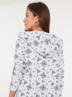 Bluza z kwiatowym nadrukiem