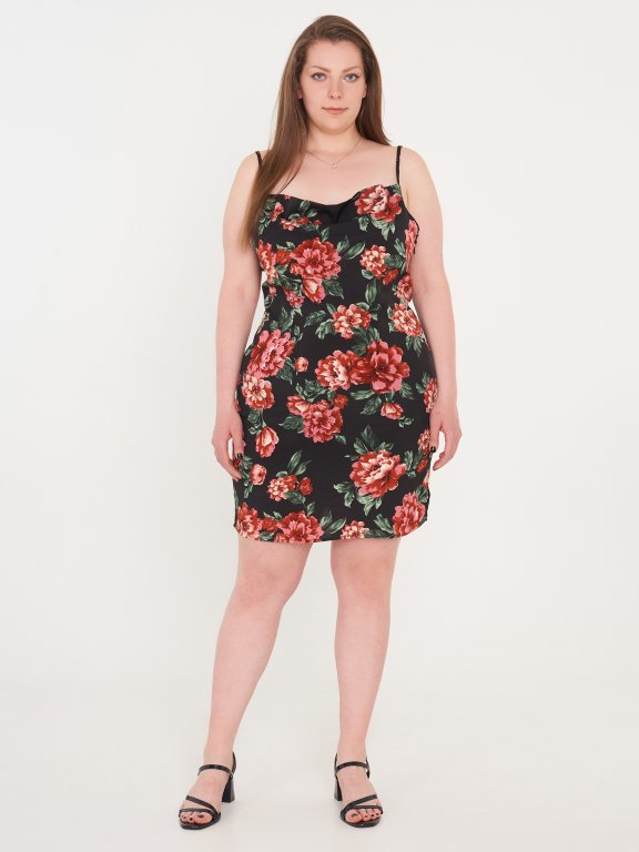 Plus size mini floral print dress