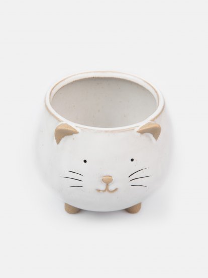 Cat flower pot