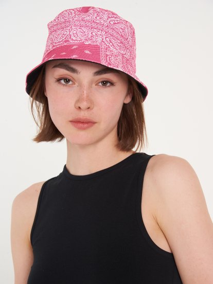 Obojstranný vzorovaný dámsky klobúk