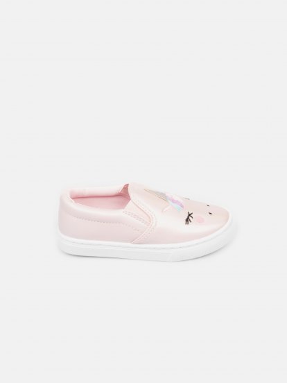 Shiny slip-on shoes with unicorn