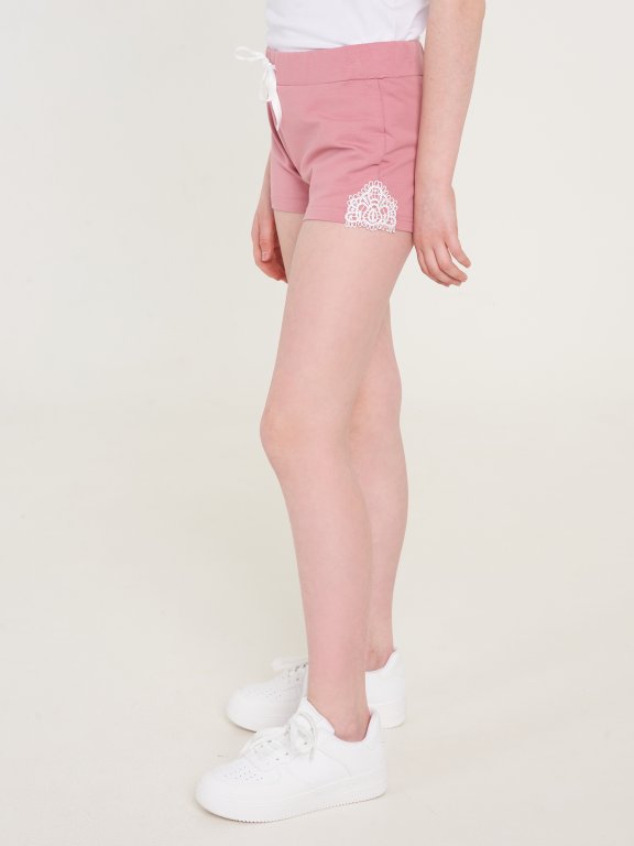 Dievčenské šortky s čipkou