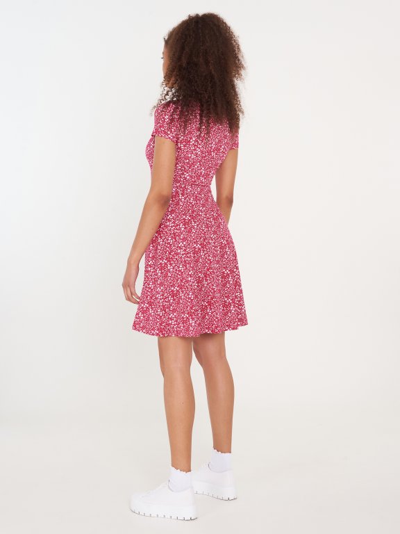 Kwiecista sukienka mini z krótkim rękawem dla kobiet