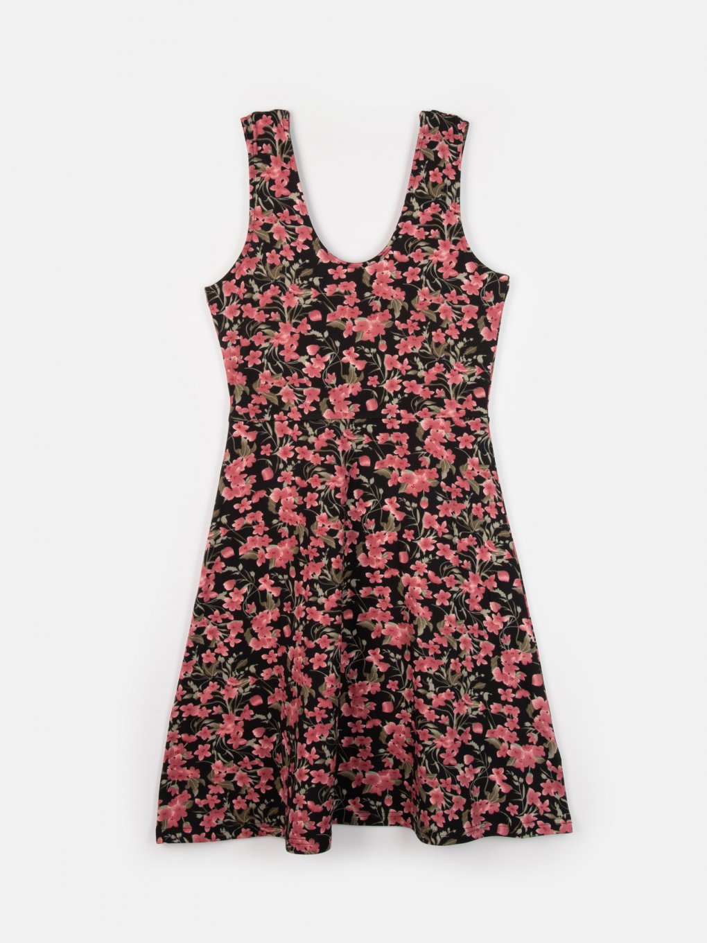 Kvetované áčkové šaty