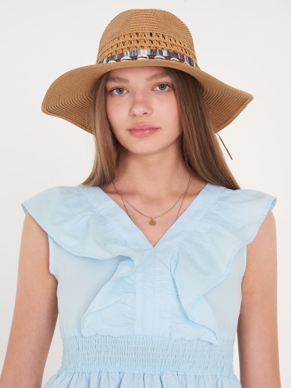 Panama summer hat with shells