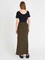 Maxi skirt with side slits