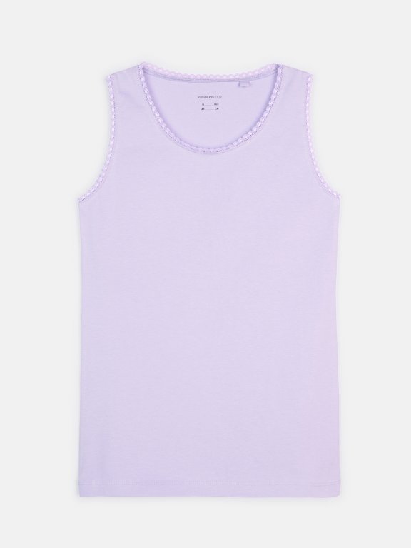 Basic tank with lace trim