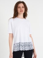 Cotton top with lace