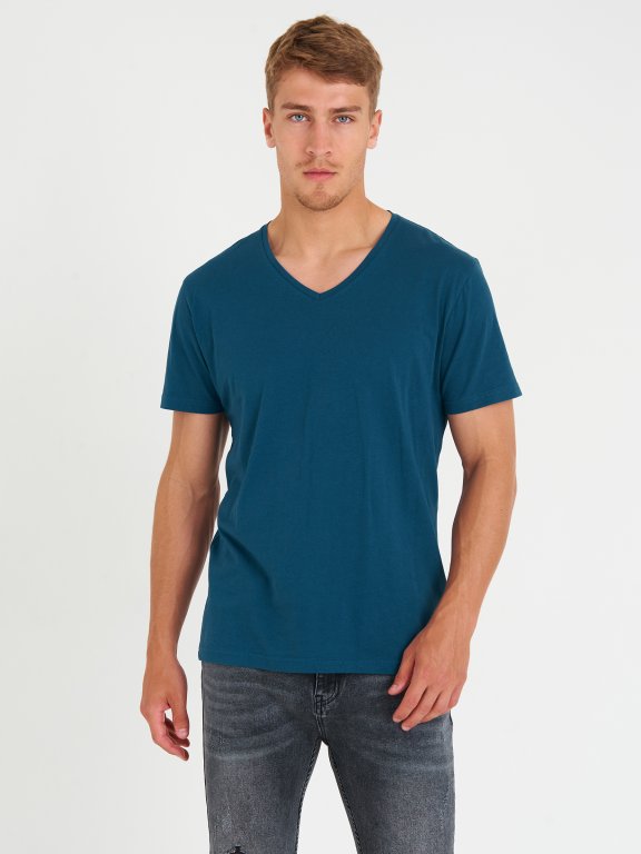 Basic cotton slim fit v-neck t-shirt
