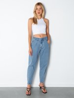 Slouchy jeans