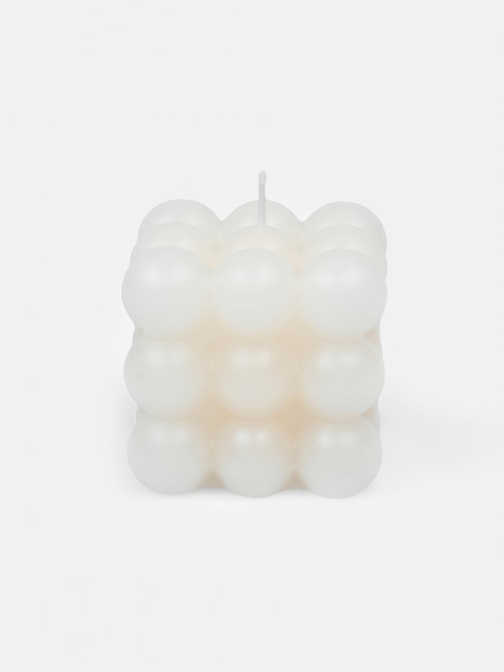 Čtvercová svíčka s designem bublinek