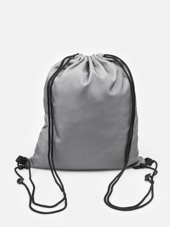 Základní jednobarevný batoh s nástavitelnými popruhy