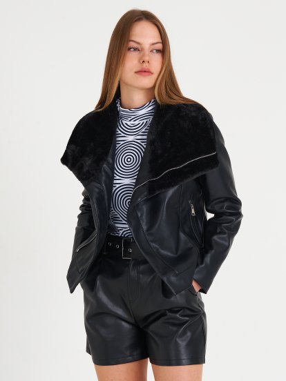 Faux leather padded light jacket with faux fur collar