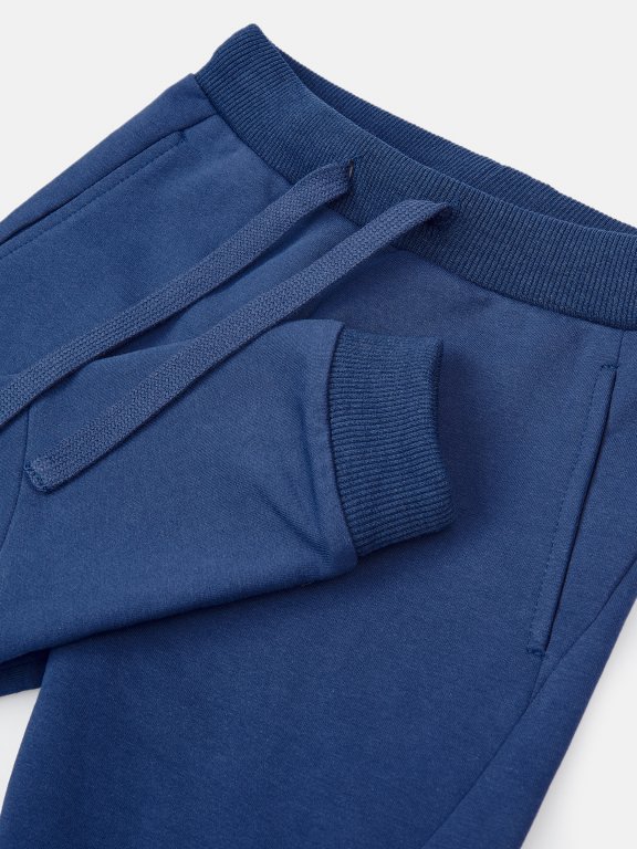 Klasyczne dresowe spodnie chłopięce z mieszanki bawełny