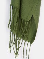 Basic scarf with fringes