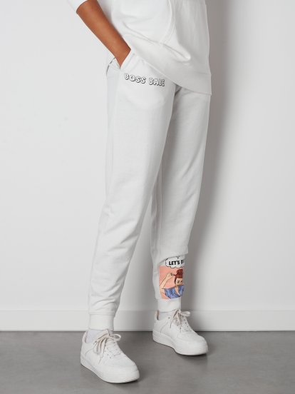 Damskie spodnie dresowe z graficznym nadrukiem